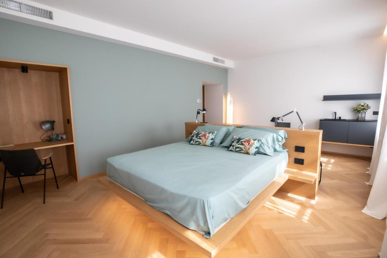 S1 Luxury Suites And Rooms Trieste Dış mekan fotoğraf