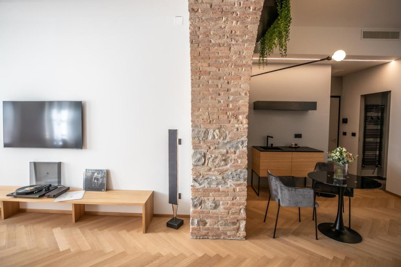 S1 Luxury Suites And Rooms Trieste Dış mekan fotoğraf