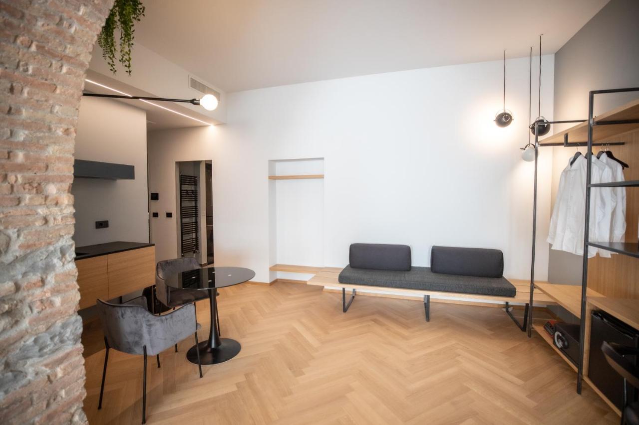 S1 Luxury Suites And Rooms Trieste Dış mekan fotoğraf